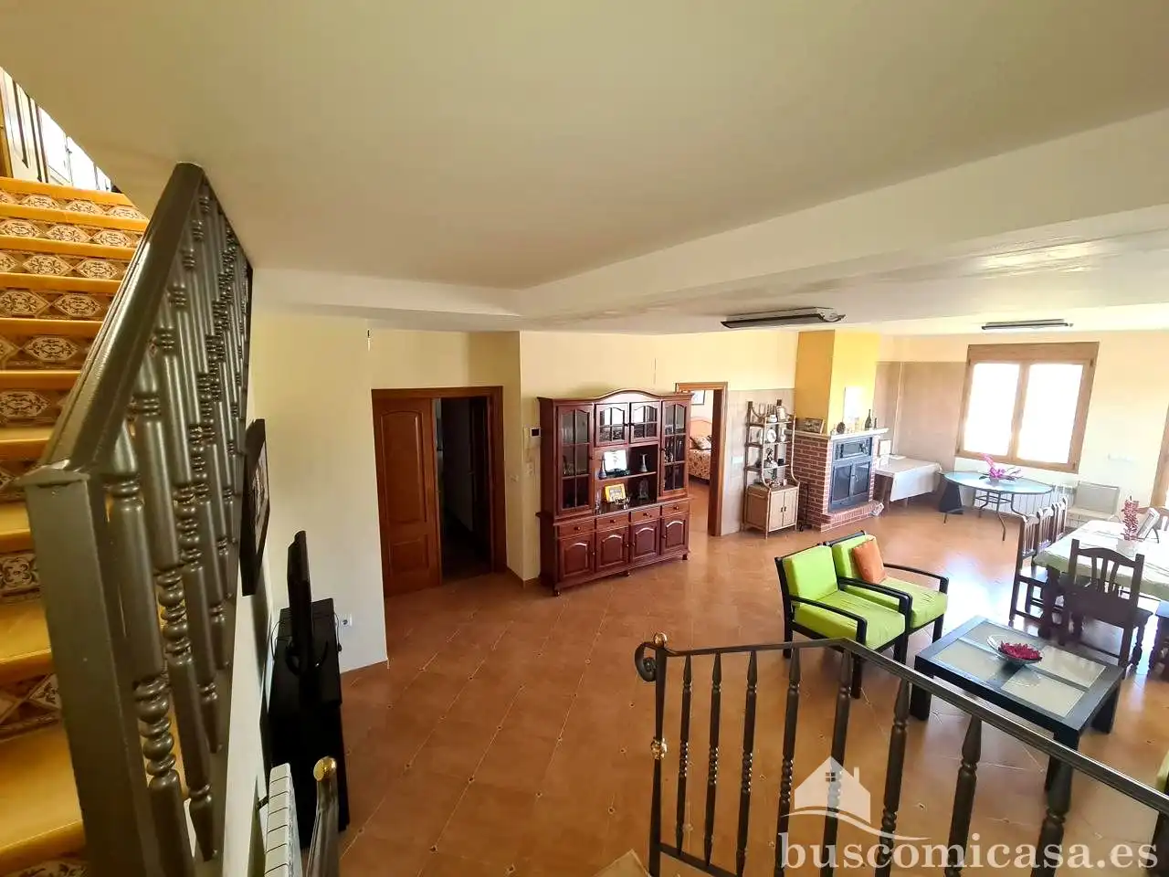 Sala d'estar de Casa o xalet en venda en Huelma amb Aire condicionat, Calefacció i Jardí privat