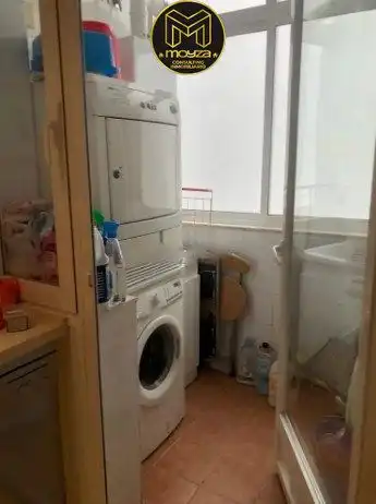 Bathroom of Flat for sale in Martos  with Air Conditioner, Heating and Balcony