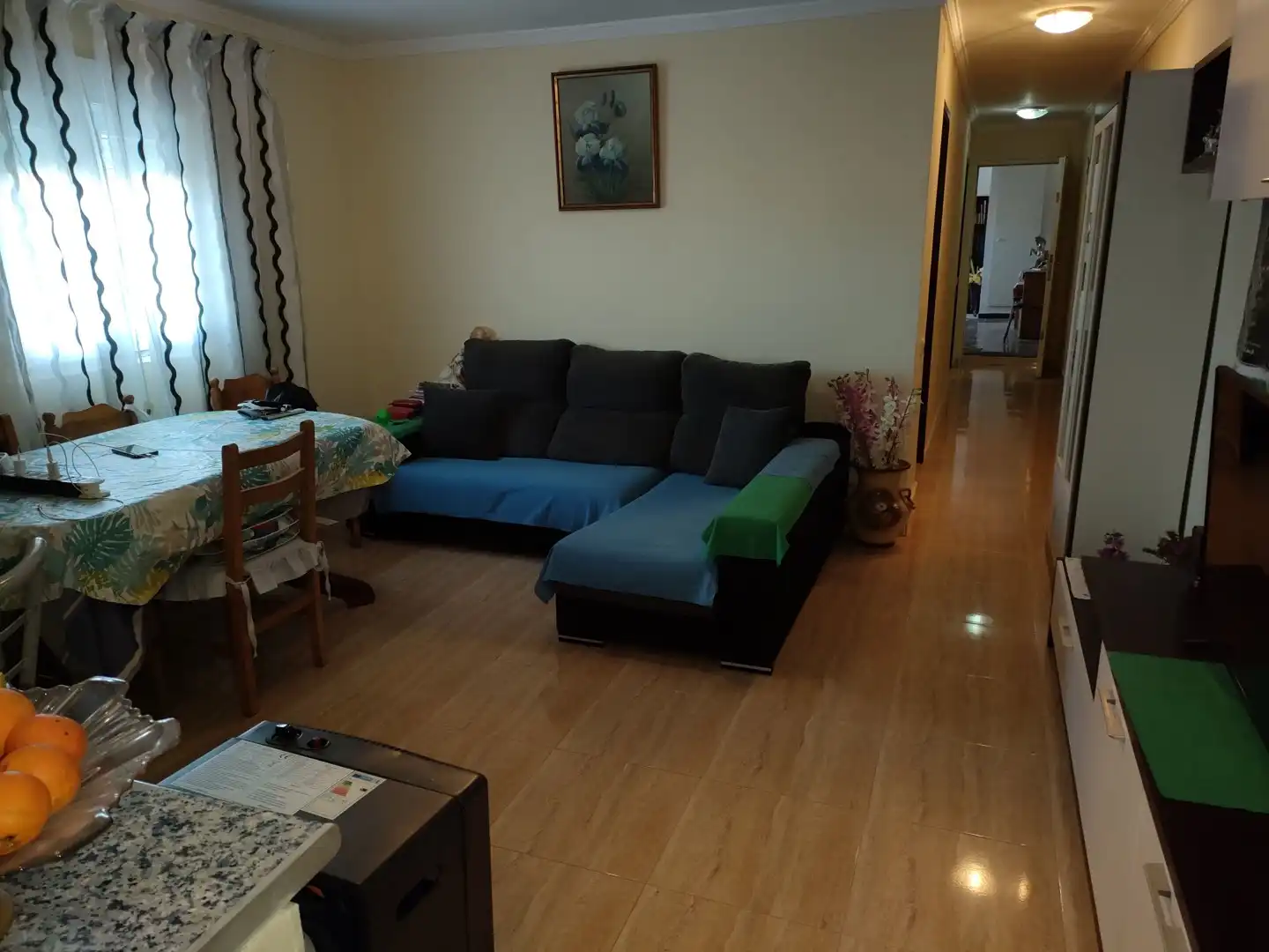 Sala d'estar de Casa adosada en venda en Alzira amb Terrassa, Traster i Moblat