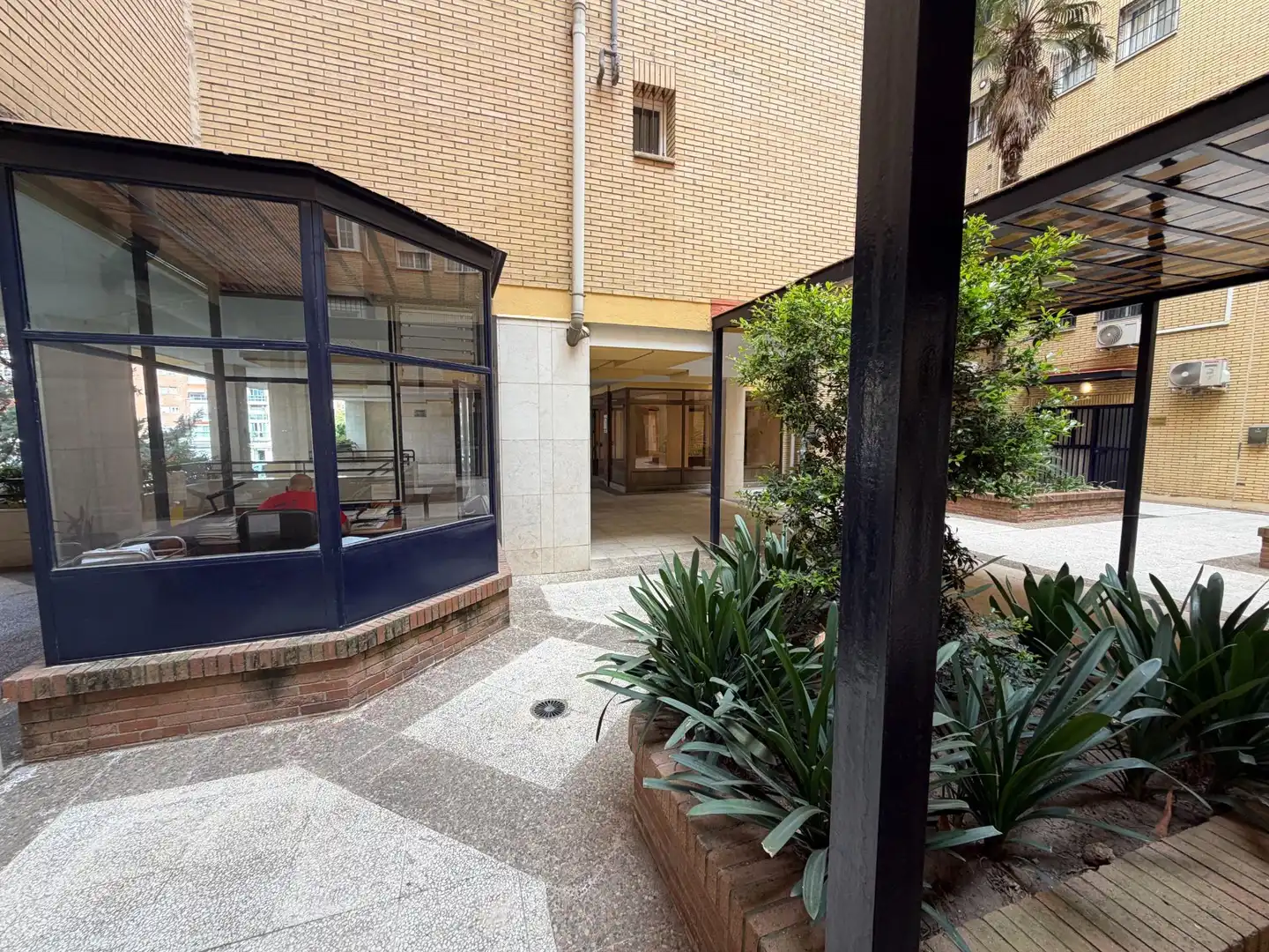 Vista exterior de Piso de alquiler en Sevilla con Aire acondicionado y Terraza
