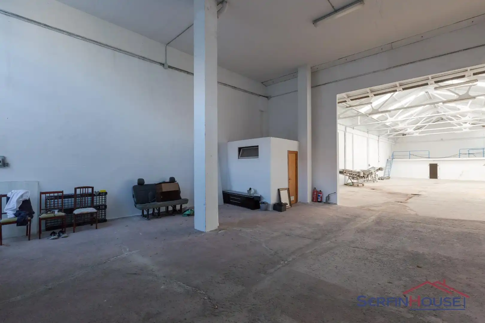 Fabrikhallen zum Verkauf in Santoña