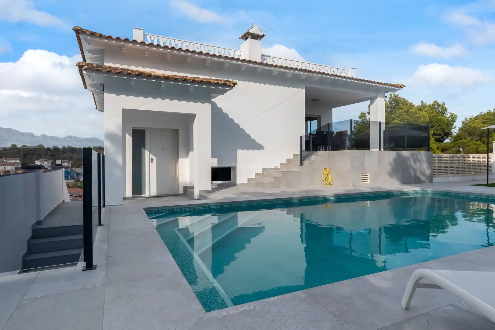 Piscina de Casa o chalet en venta en La Nucia con Aire acondicionado, Calefacción y Terraza