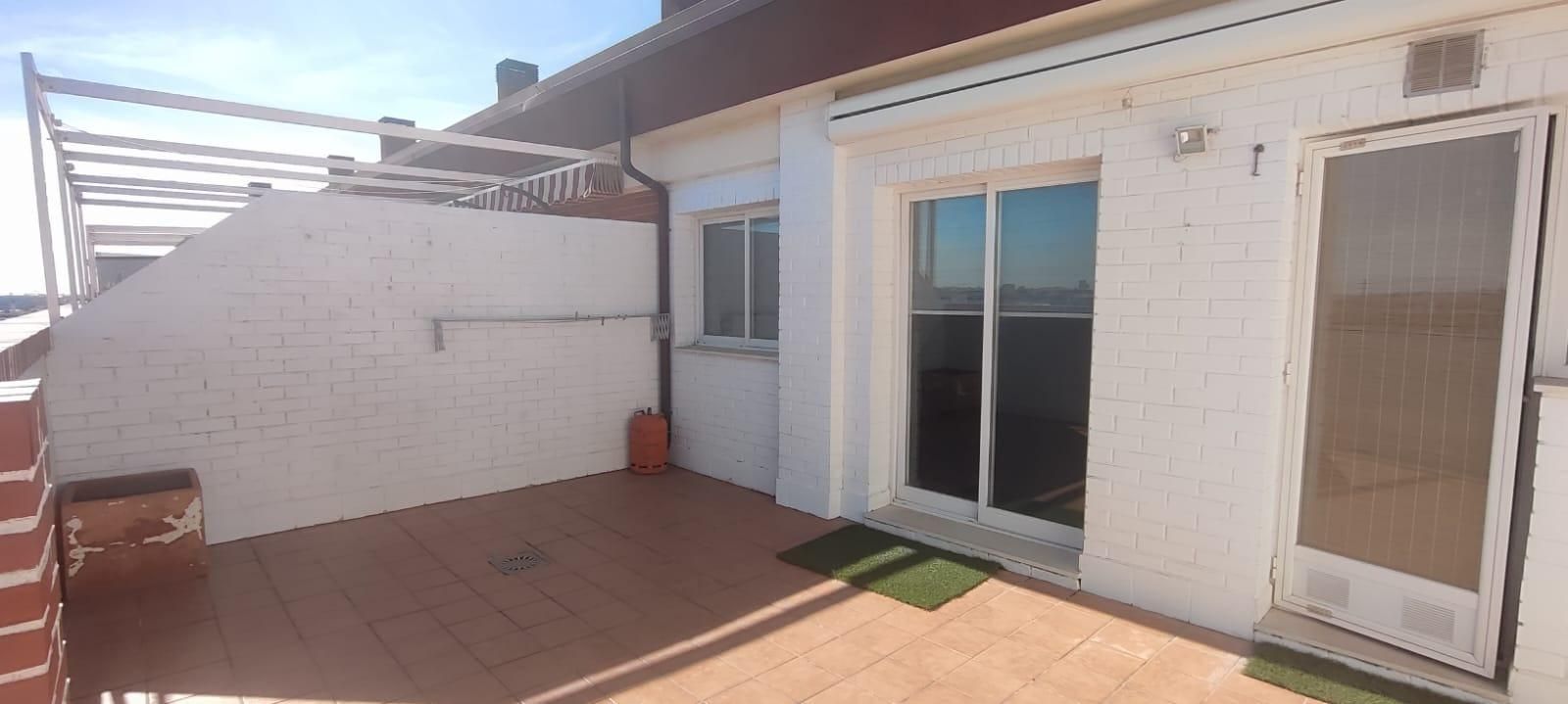 Terrace of Attic to rent in Paiporta  with Air Conditioner, Heating and Parquet flooring