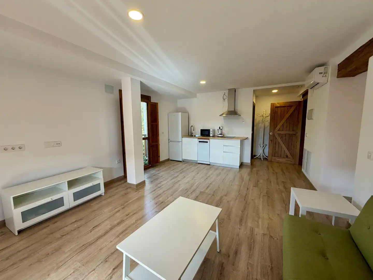 Hotel for sale in Cuacos de Yuste, imagen 4