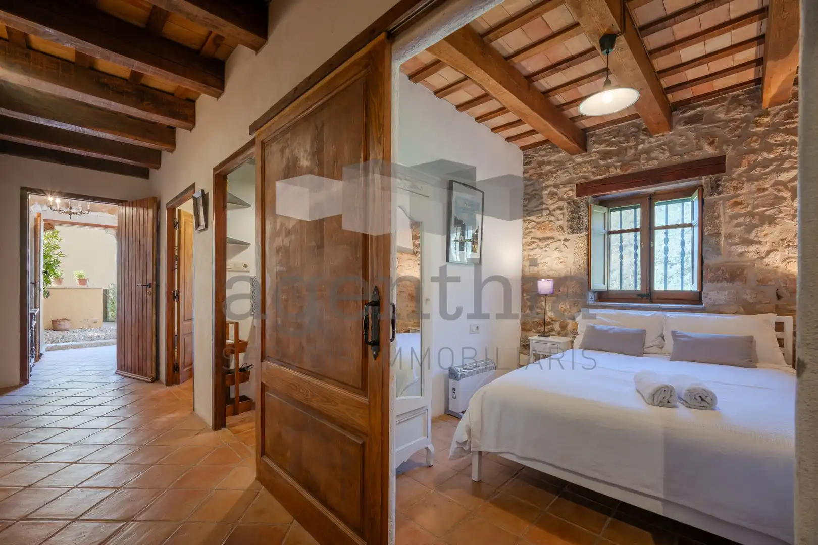 Habitación de Casa adosada en venta en Girona Capital con Aire acondicionado, Calefacción y Terraza