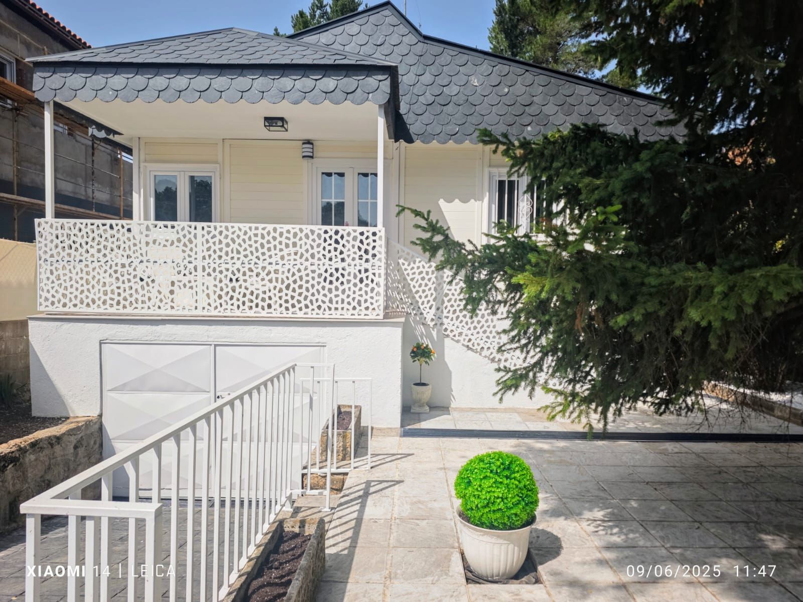 Exterior view of House or chalet for sale in Valdemorillo  with Air Conditioner, Heating and Private garden