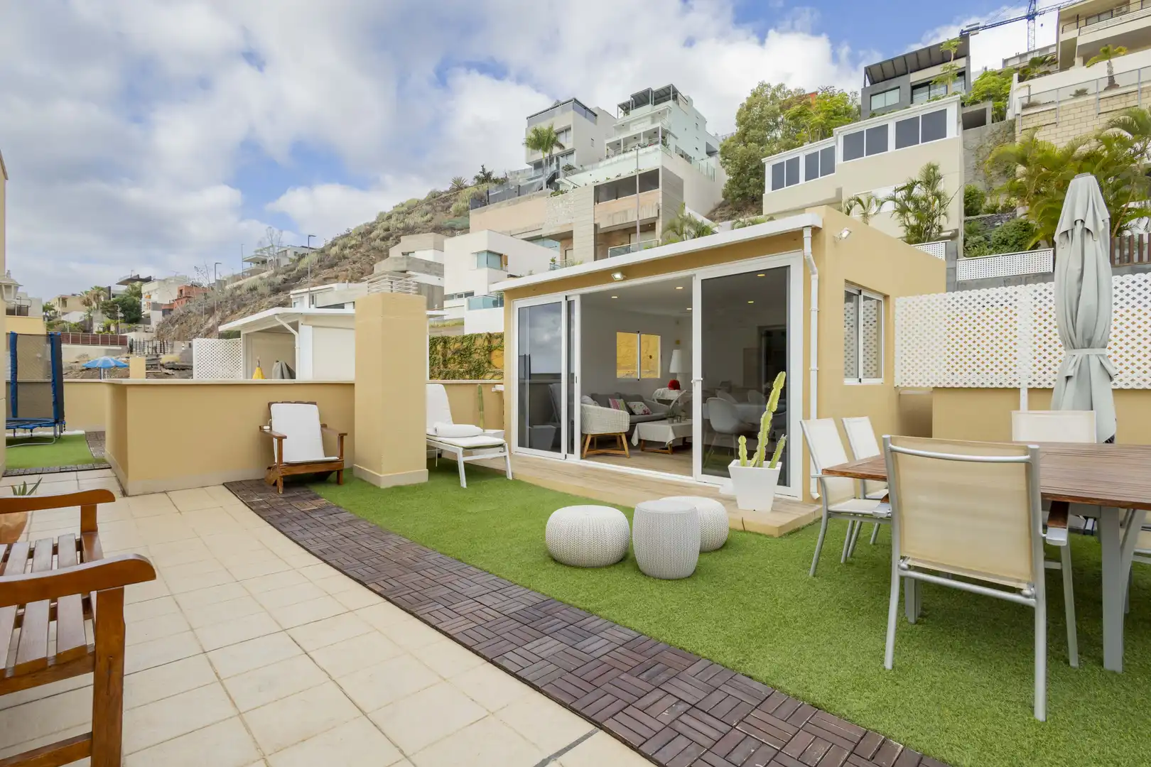 Terraza de Ático en venta en  Santa Cruz de Tenerife Capital con Aire acondicionado, Jardín privado y Terraza