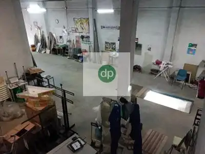 Nau industrial en venda a Dehesilla de Calamón - Campomanes