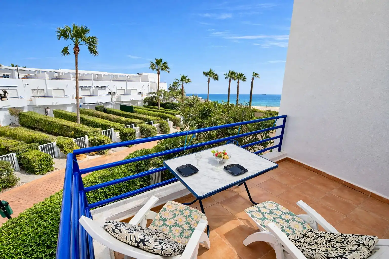Apartment with pool for sale in Avenida Tortuga Boba 10