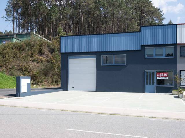 Local comercial en Alquiler en Devesa do Marqués, 14 en Noia