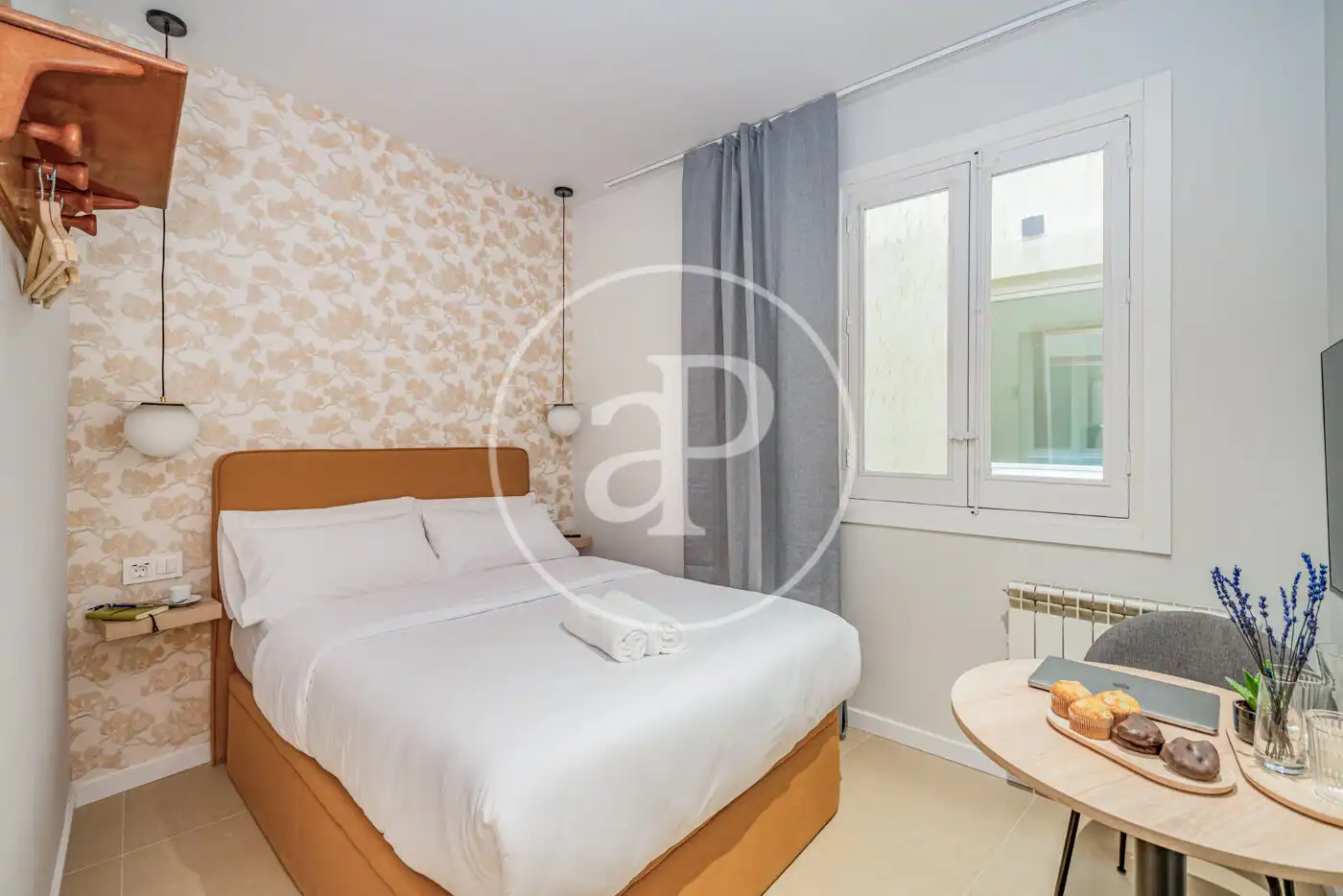 Bedroom of Flat for sale in Madrid  with Air Conditioner, Heating and Furnished