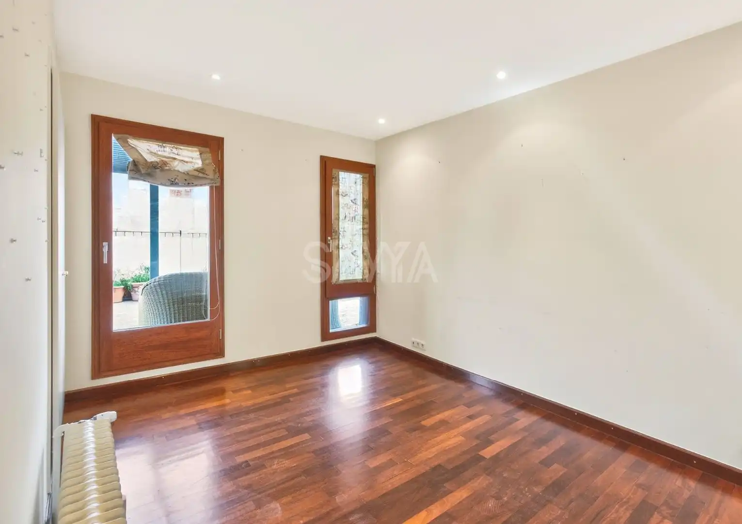 Attic for sale in Barcelona  with Terrace, Storage room and Swimming Pool