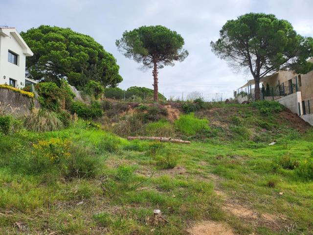 Terreno residencial en Venta en Montgoda