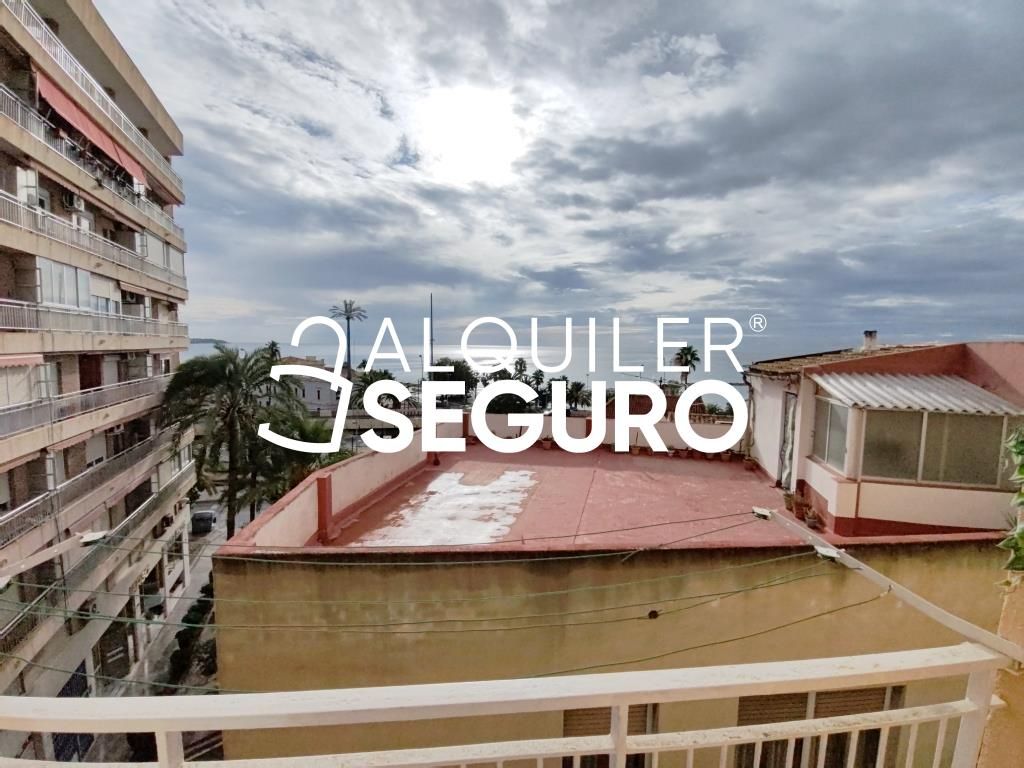 Exterior view of Flat to rent in Alicante / Alacant  with Terrace and Furnished