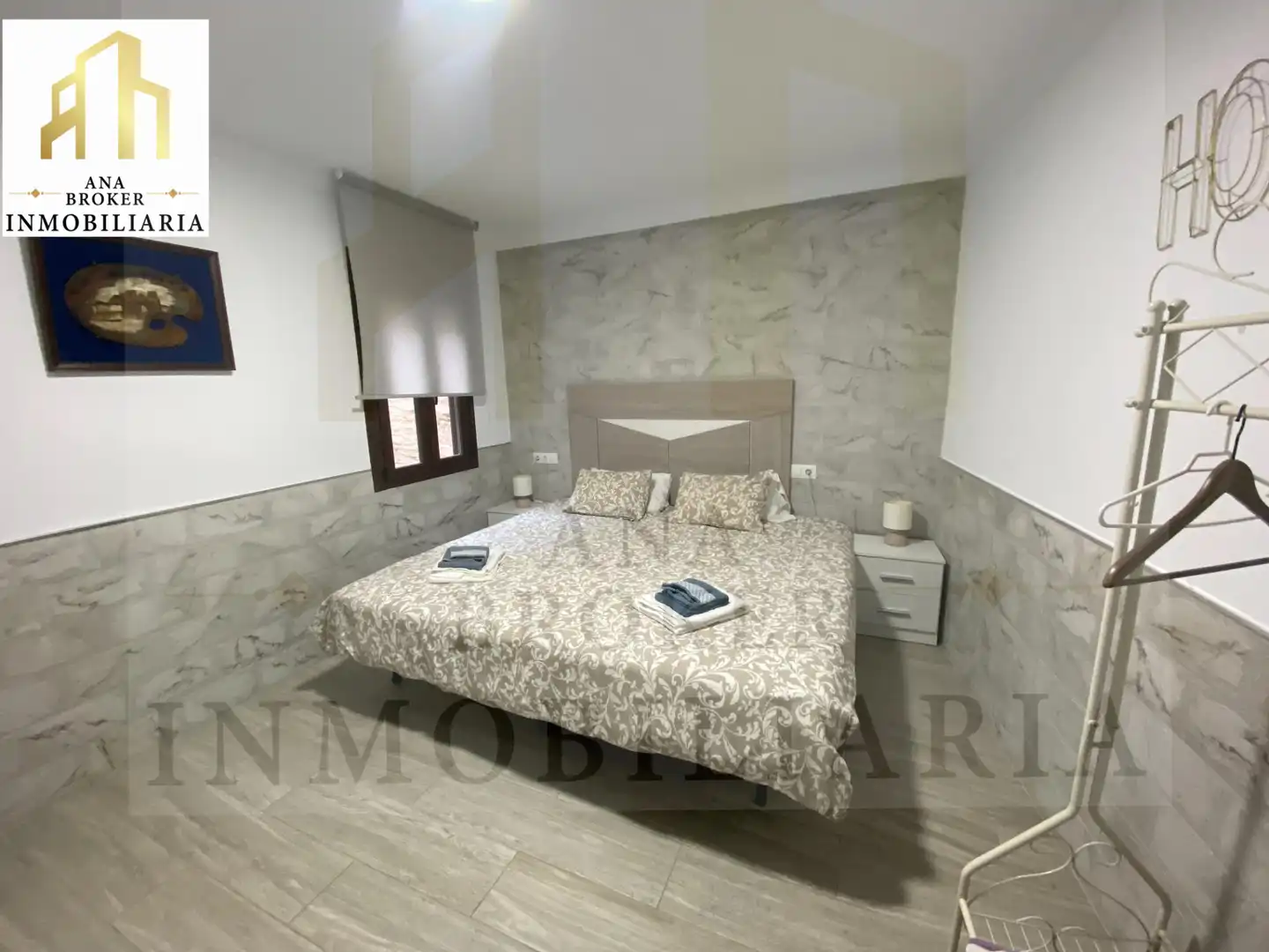 Dormitori de Casa o xalet en venda en Ronda amb Aire condicionat, Terrassa i Moblat