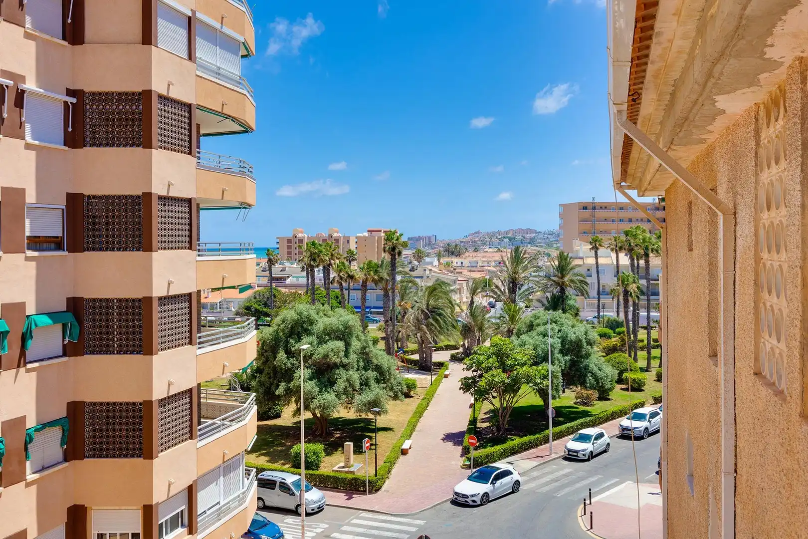 Apartament amb terrassa en venda a La Mata, imagen 25