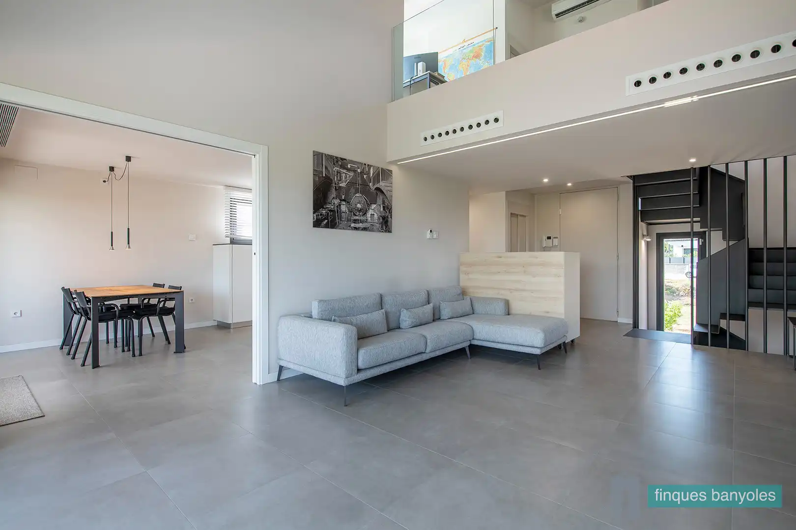 Living room of Houses for sale in Banyoles  with Air Conditioner, Heating and Terrace