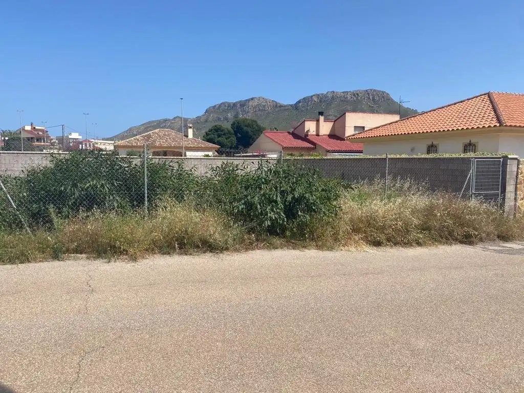 Terreno residencial en venta en Calabardina