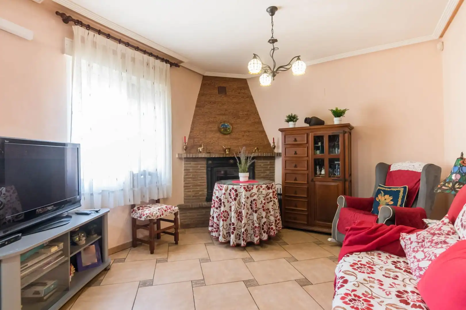 Sala d'estar de Casa o xalet en venda en Molina de Segura amb Aire condicionat, Calefacció i Jardí privat