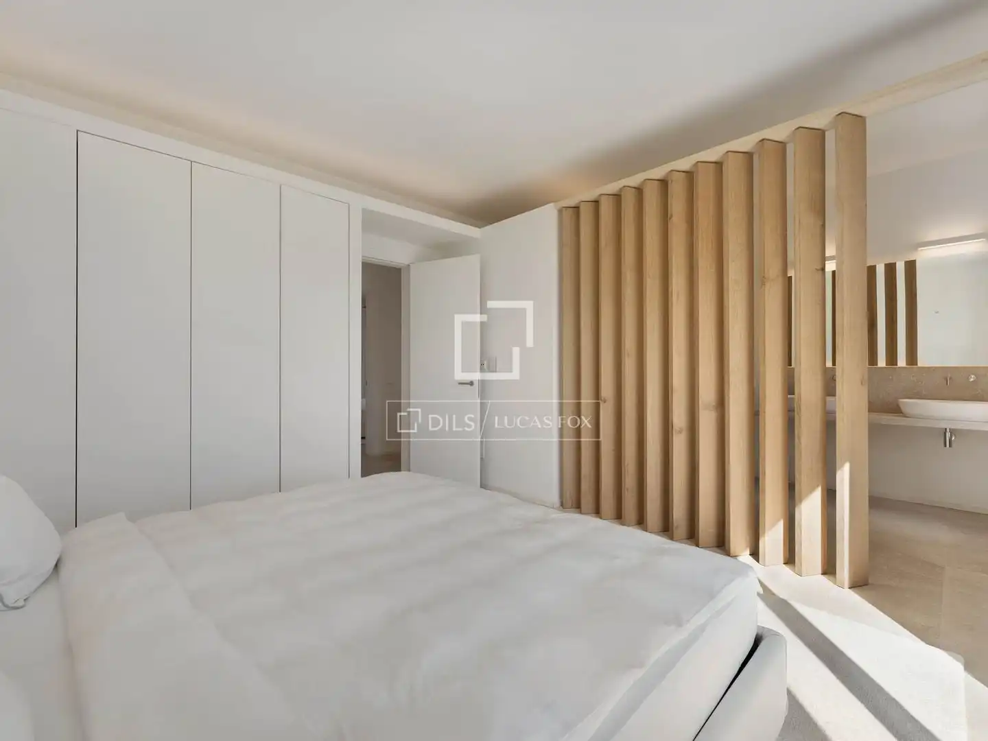 Habitación de Finca rústica en venta en Capdepera con Aire acondicionado, Calefacción y Jardín privado