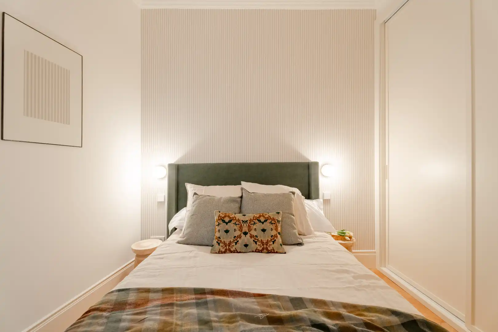 Bedroom of Flat for sale in Madrid  with Air Conditioner, Heating and Parquet flooring