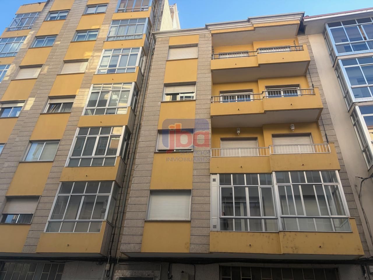 Vista exterior de Pis en venda en Ourense Capital  amb Calefacció, Traster i Balcó