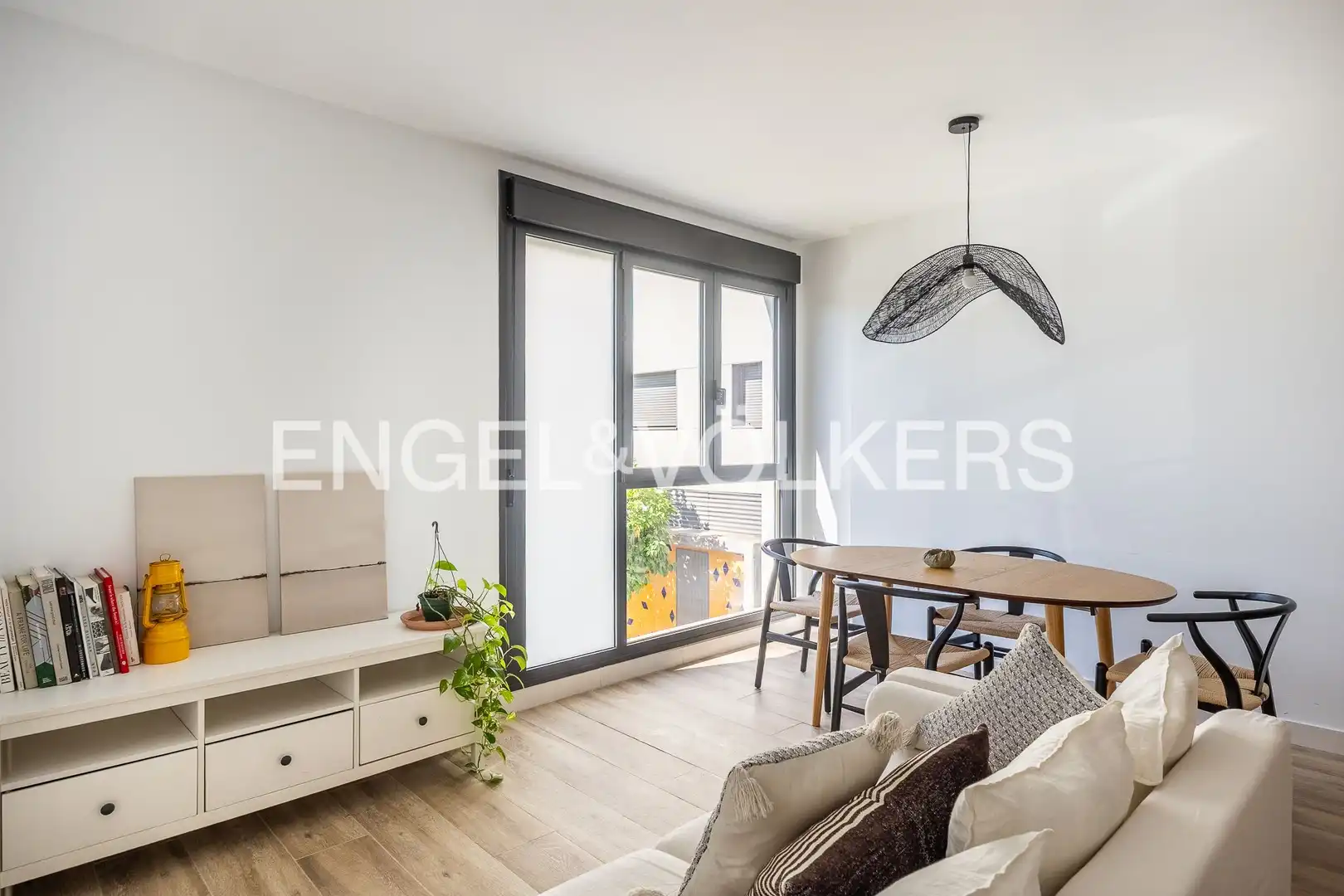 Living room of Duplexes for sale in Sevilla  with Air Conditioner, Heating and Terrace