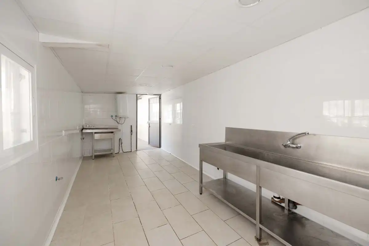 Küche von Country house zum Verkauf in Olvera mit Klimaanlage, Heizung und Privatgarten