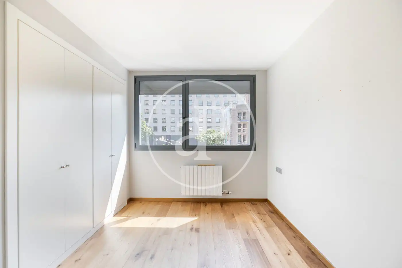 Bedroom of Flat for sale in Barcelona  with Air Conditioner, Heating and Storage room