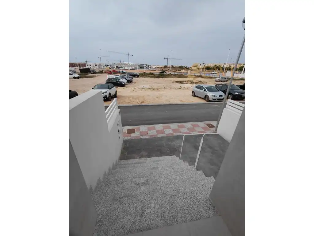 Adossat amb piscina en venda a Gran Alacant, imagen 19