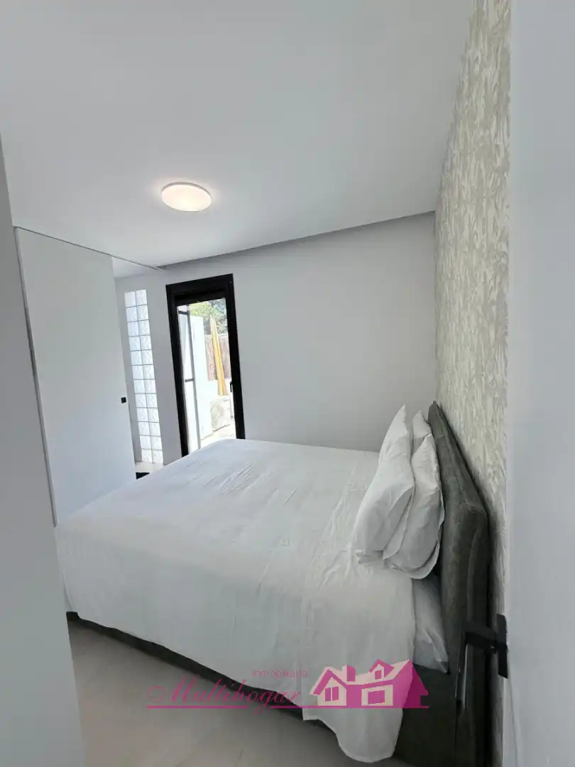 Habitación de Planta baja en venta en Sant Antoni de Portmany con Aire acondicionado, Calefacción y Jardín privado