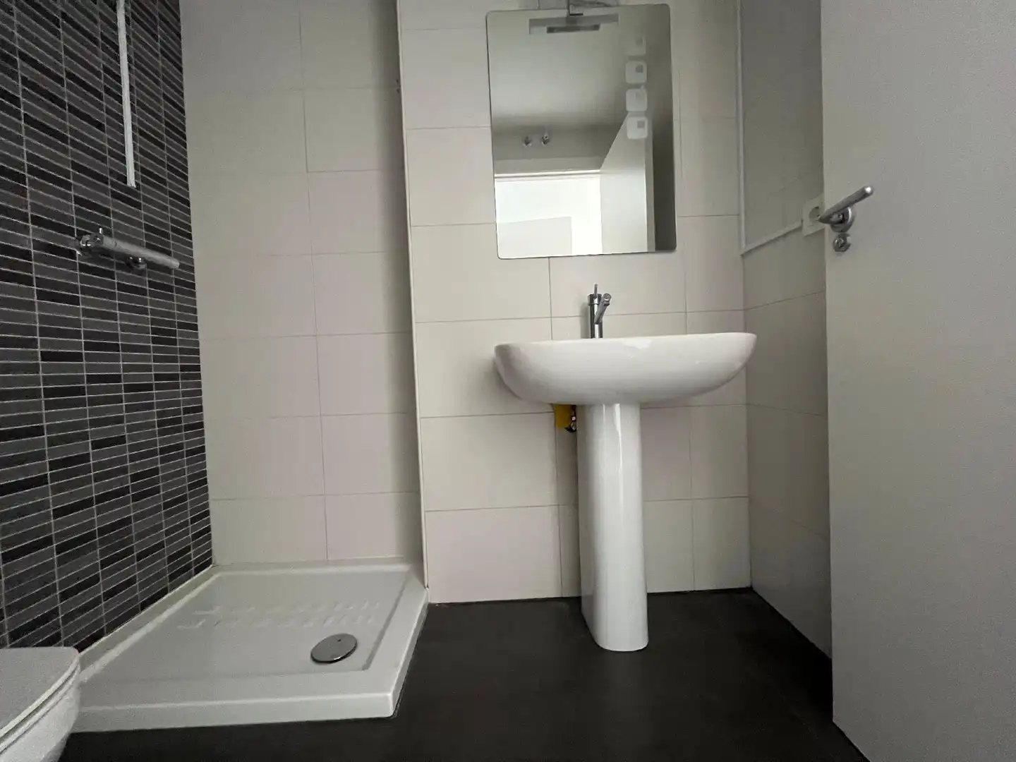 Bany de Pis en venda en  Pamplona / Iruña amb Terrassa
