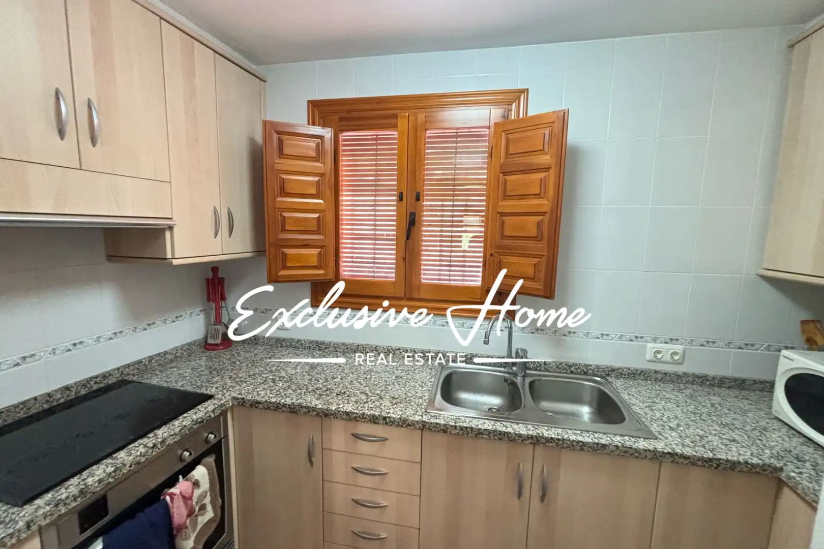 Kitchen of Houses for sale in Cortes de Arenoso  with Storage room, Furnished and Balcony