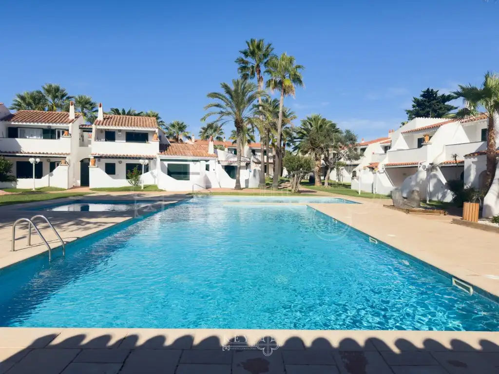 Piscina de Apartament en venda en Ciutadella de Menorca amb Aire condicionat, Jardí privat i Piscina