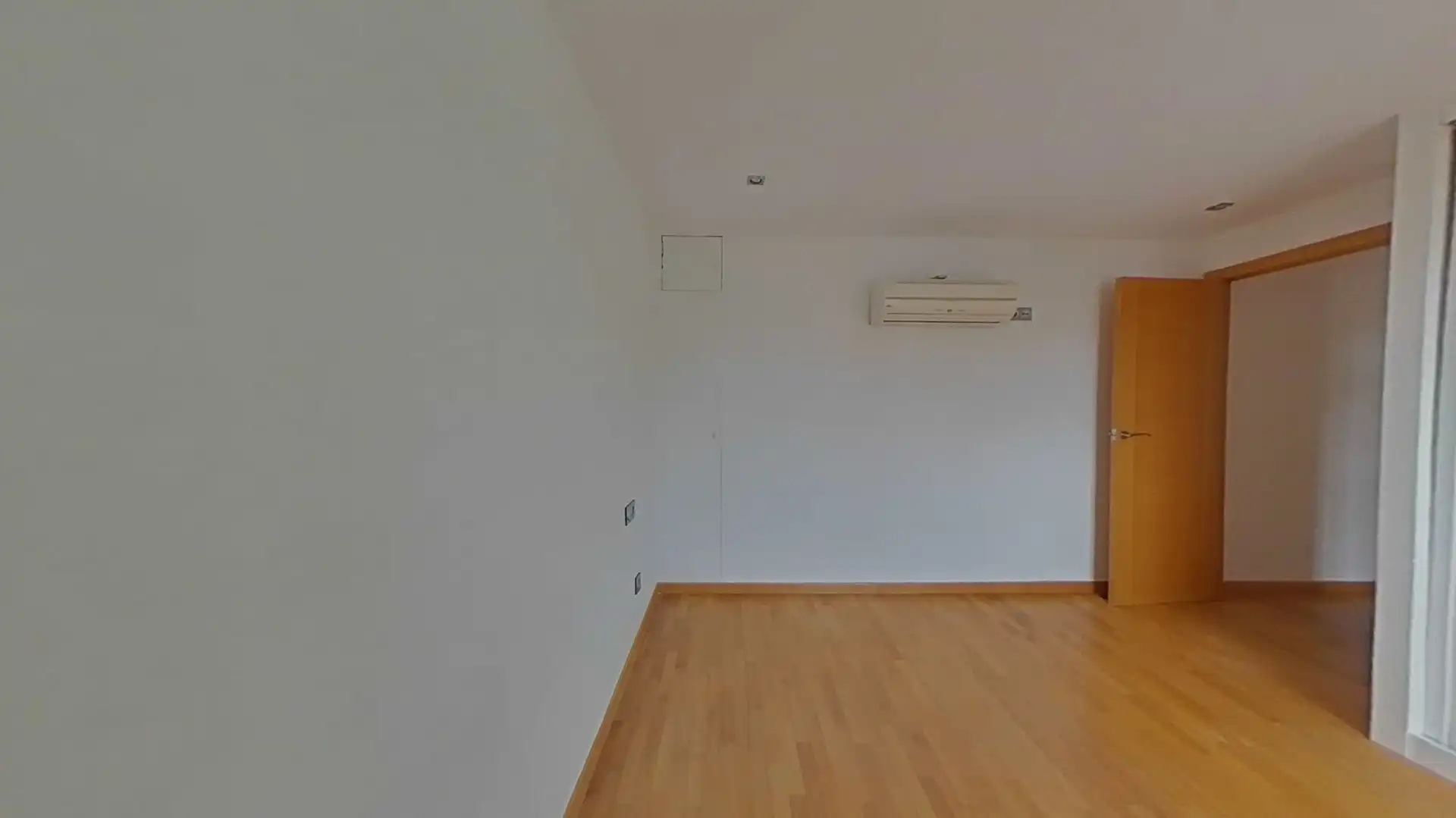Dormitori de Apartament en venda en Alicante / Alacant amb Piscina