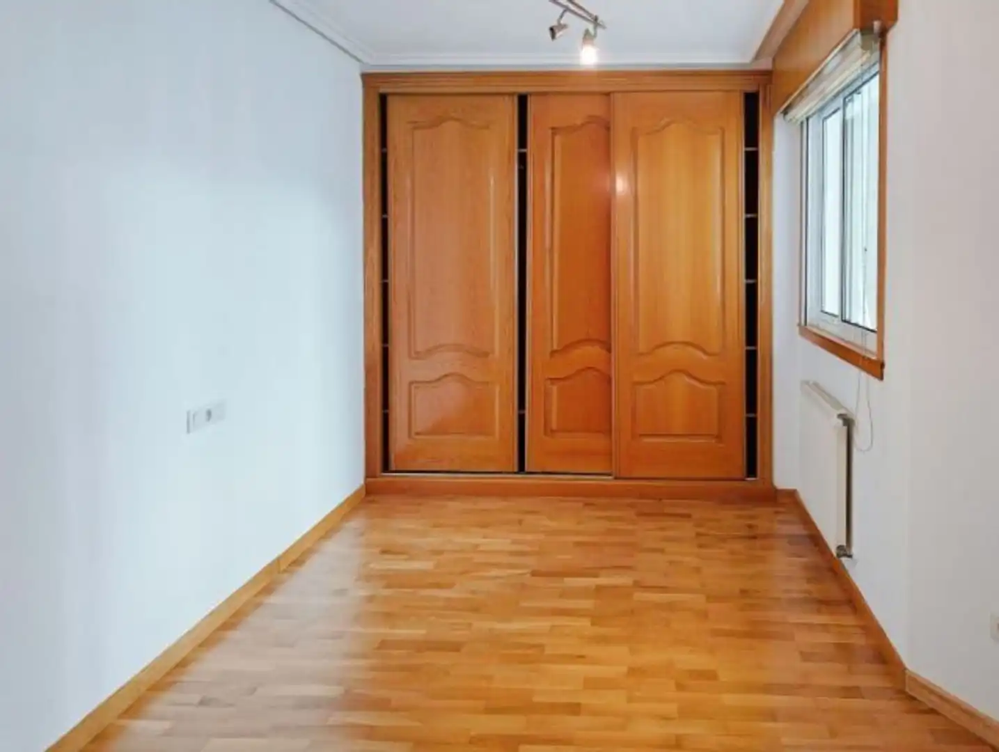 Piso con ascensor en venta en M LUISA DURAN MARQUINA 16, imagen 19