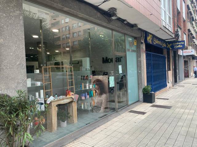 Local comercial en Alquiler en Cabueñes