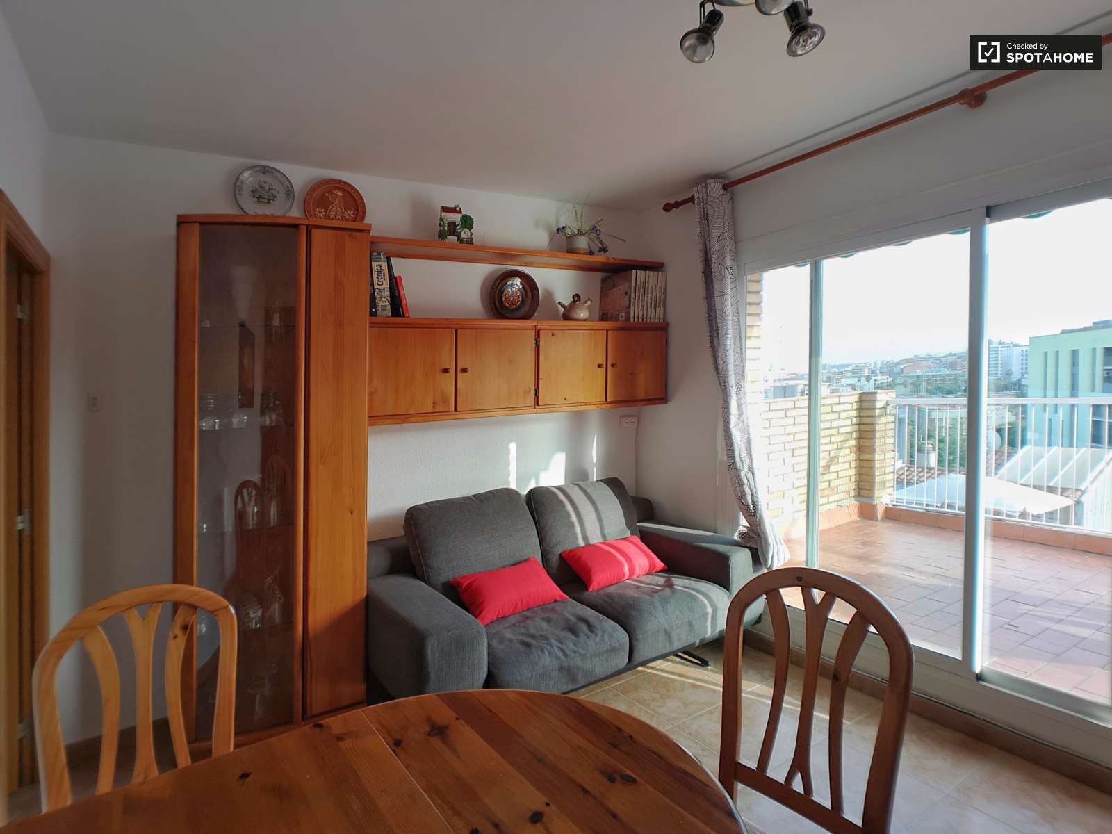 Apartament per a compartir a Trinitat Vella