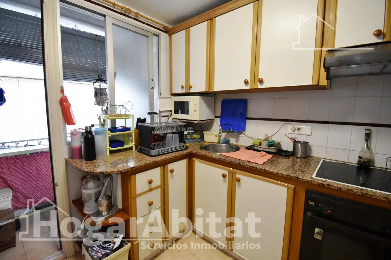 Kitchen of Flat for sale in Almoines  with Air Conditioner