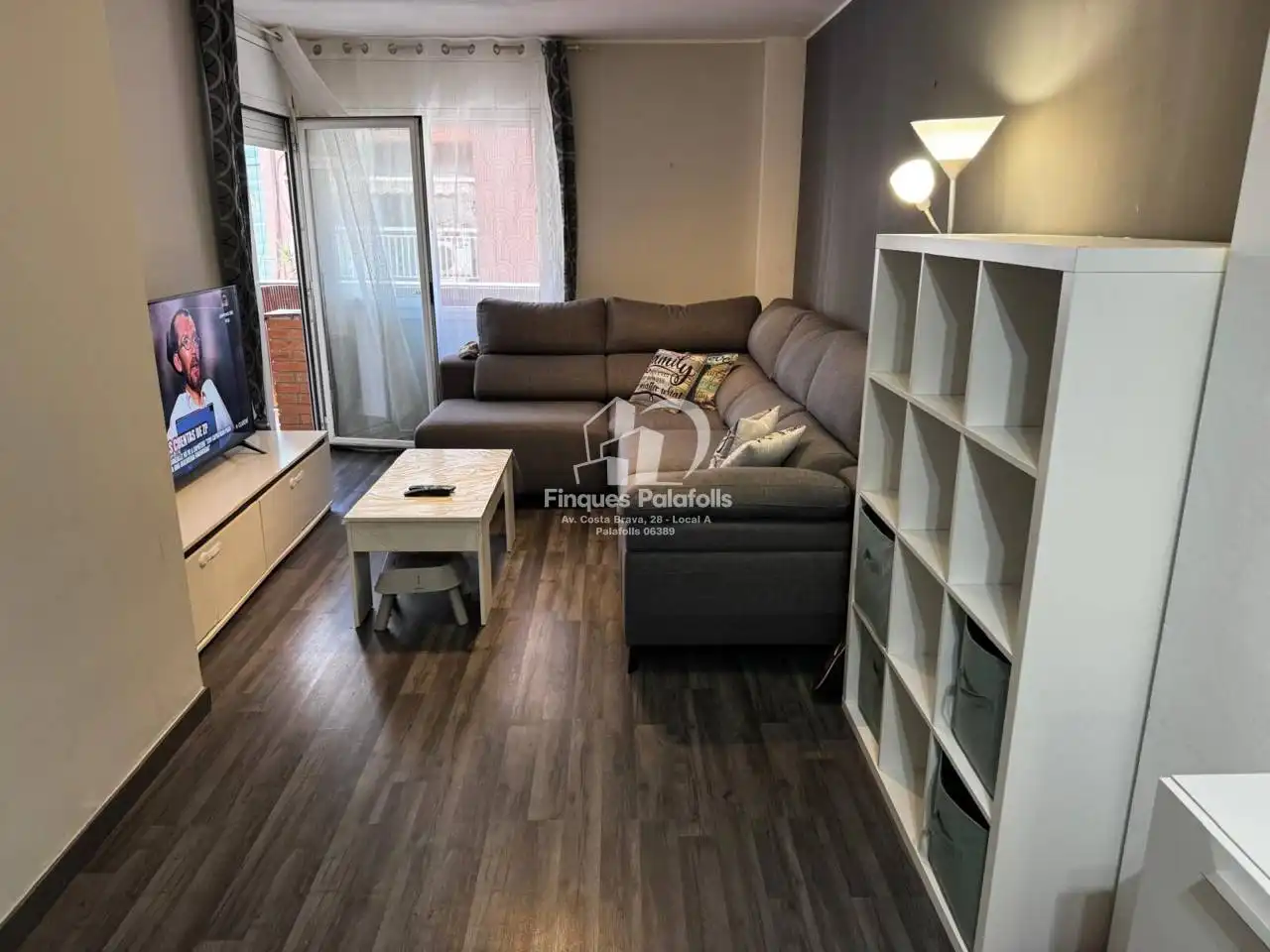 Living room of Flat for sale in Blanes  with Heating, Parquet flooring and Terrace