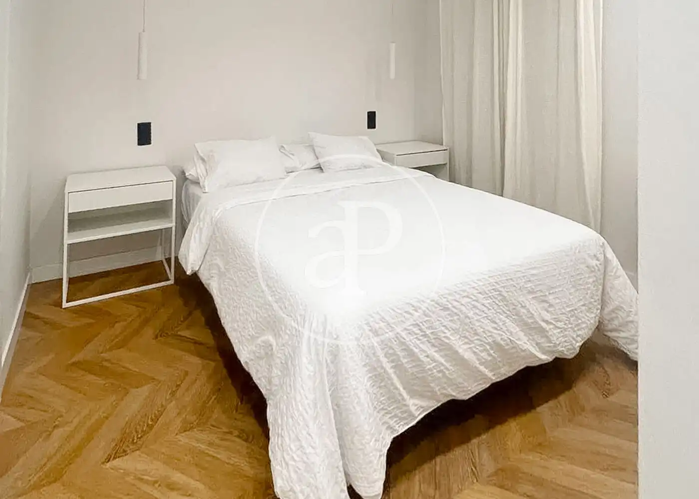 Schlafzimmer von Wohnung zum Verkauf in Madrid mit Klimaanlage, Heizung und Terrasse