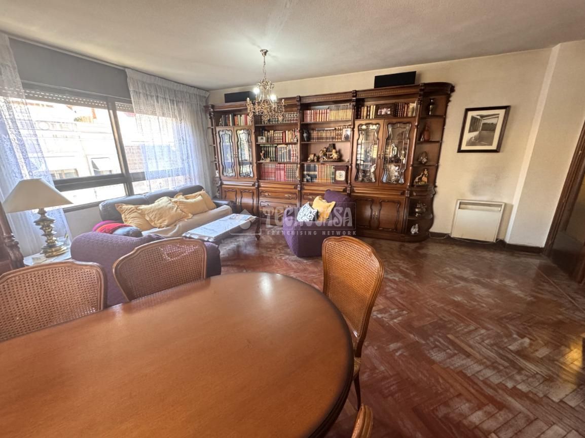 Piso en venta en Caño Argales
