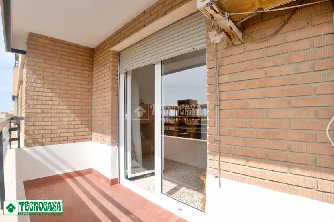 Vista exterior de Piso en venta en El Ejido con Balcón