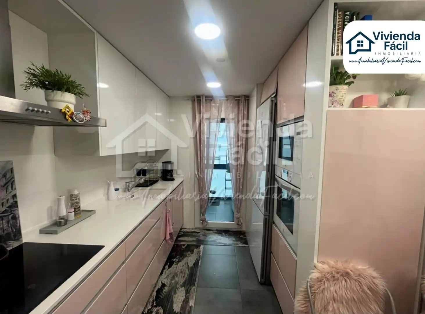Cocina de Piso en venta en Rivas-Vaciamadrid con Aire acondicionado, Calefacción y Jardín privado
