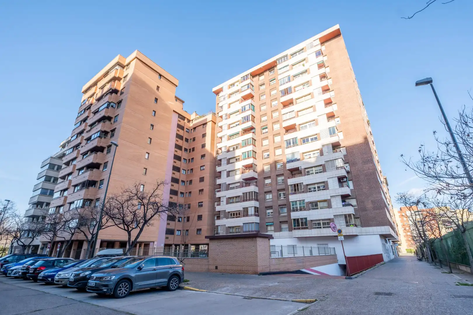 Exterior view of Flat for sale in Zaragoza  with Heating, Terrace and Storage room
