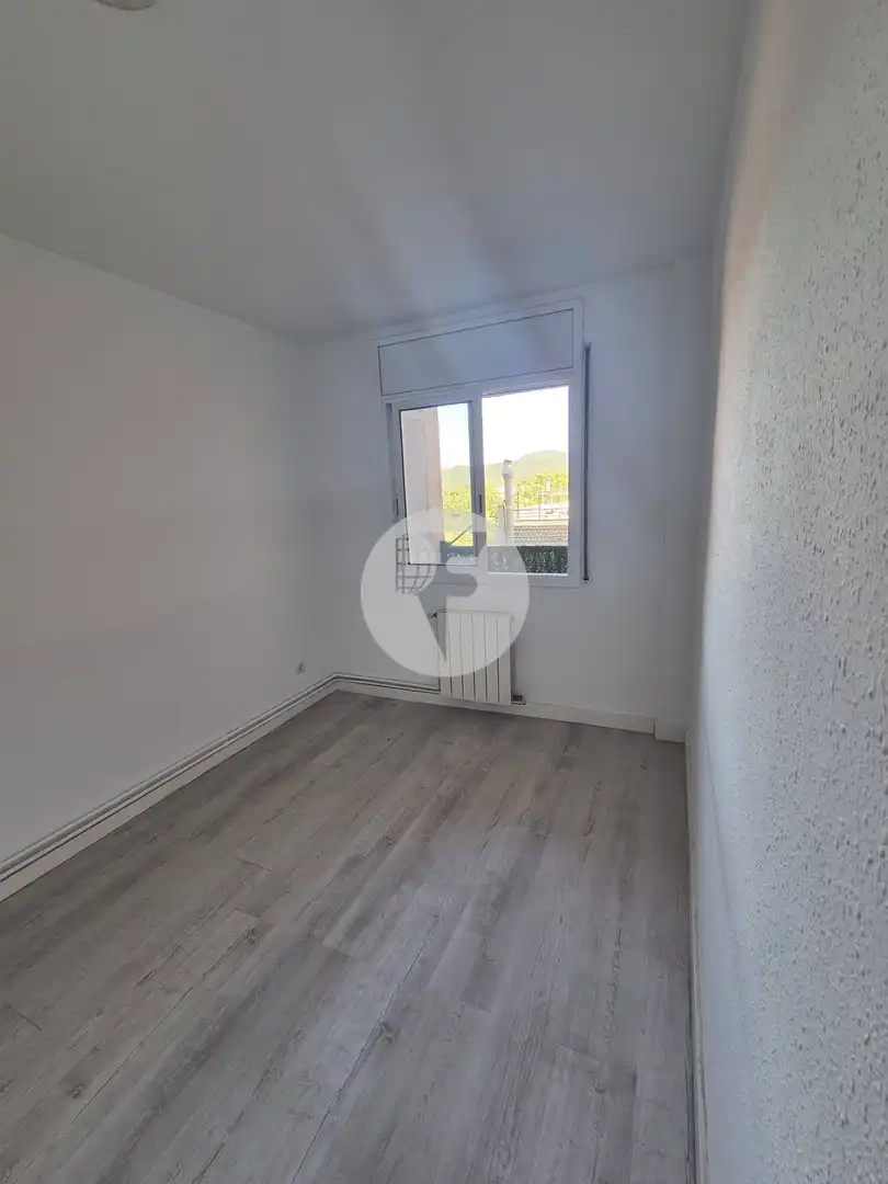 Bedroom of Flat for sale in Mollet del Vallès  with Heating and Balcony