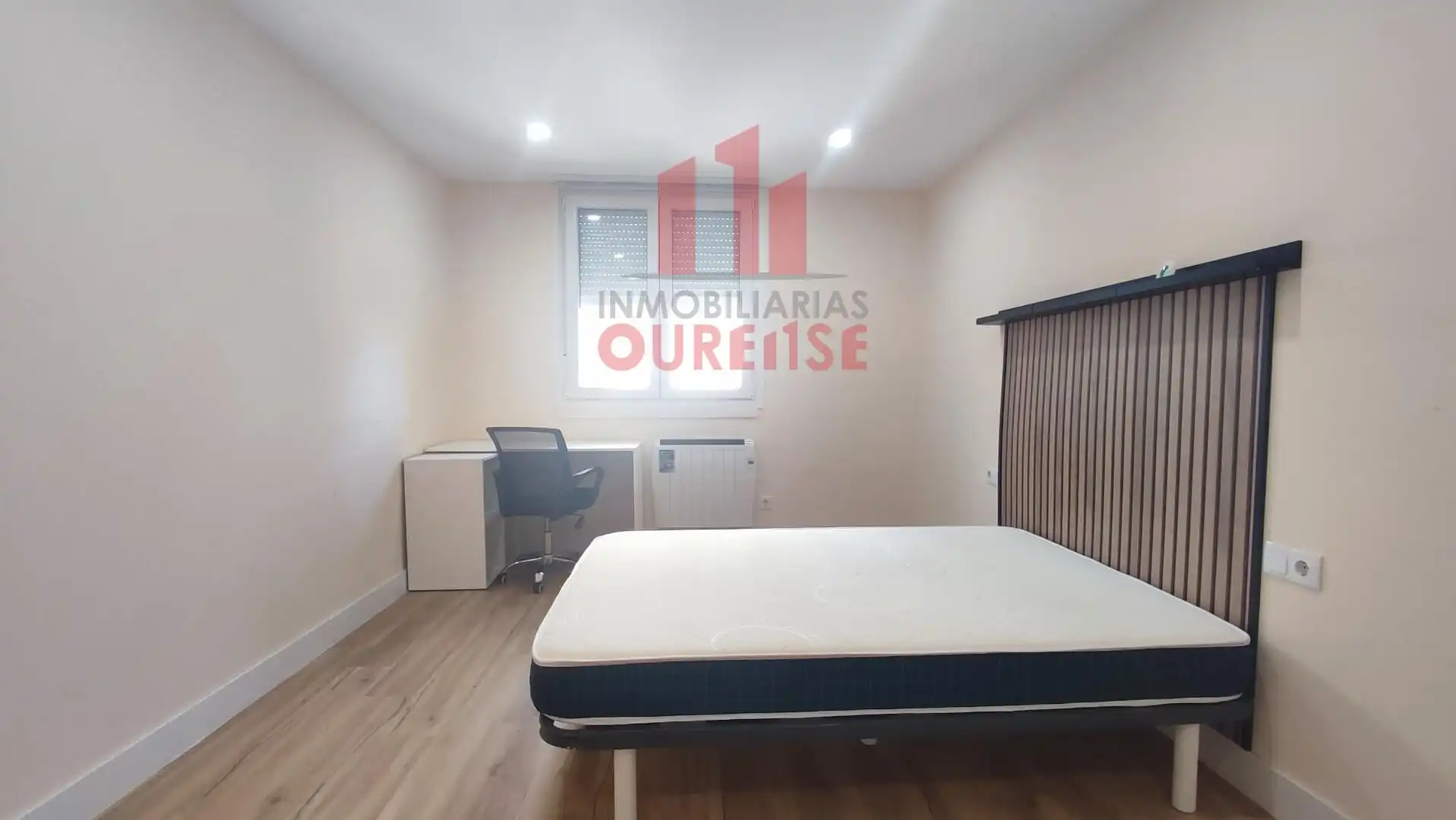 Pis de lloguer en Ourense Capital  amb Calefacció i Balcó
