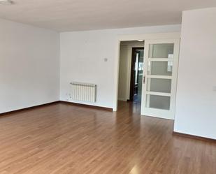 Living room of Flat for sale in Colmenar Viejo  with Heating, Storage room and Community pool