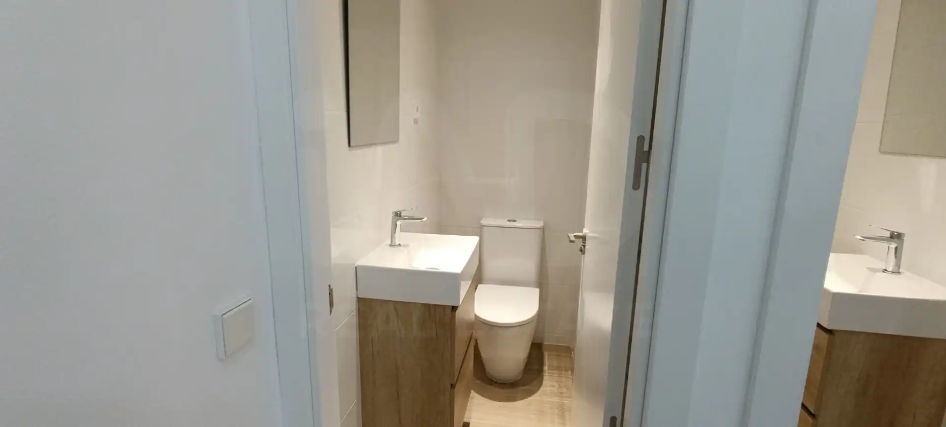 Badezimmer von Geschaftsraum zur Miete in Madrid