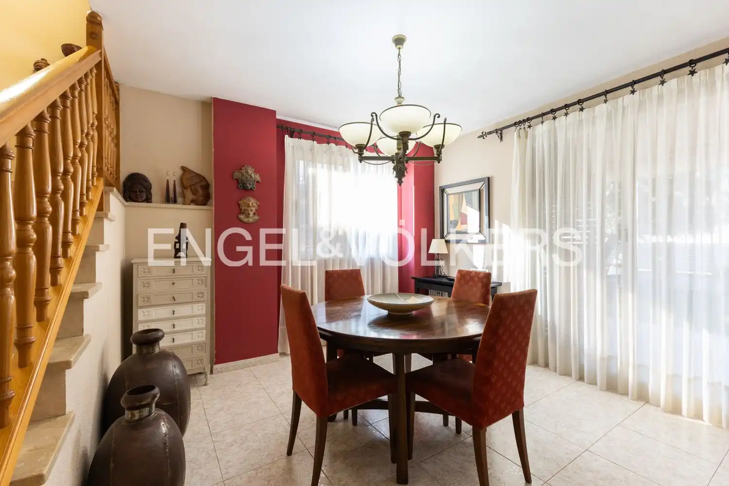 Comedor de Casa o chalet de alquiler en Benicasim / Benicàssim con Aire acondicionado, Calefacción y Jardín privado